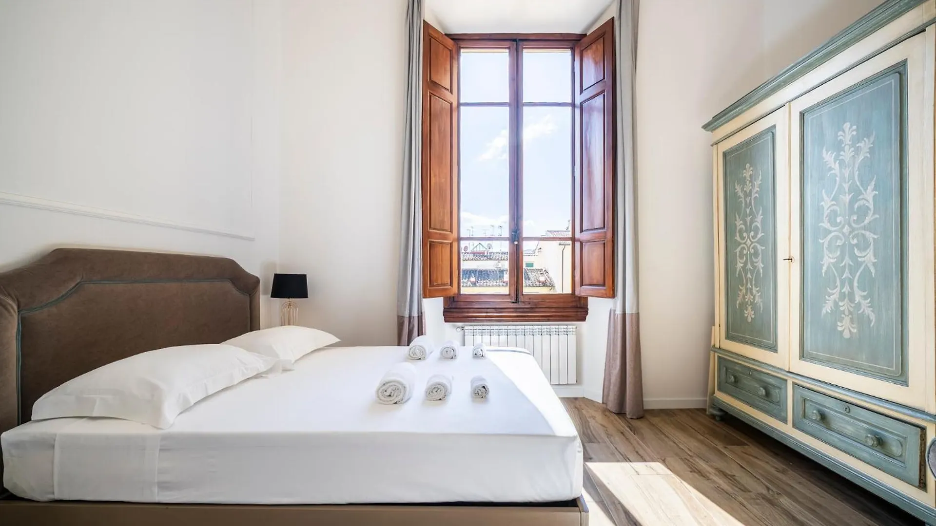 Florence Grand Royal Stay 0*,
